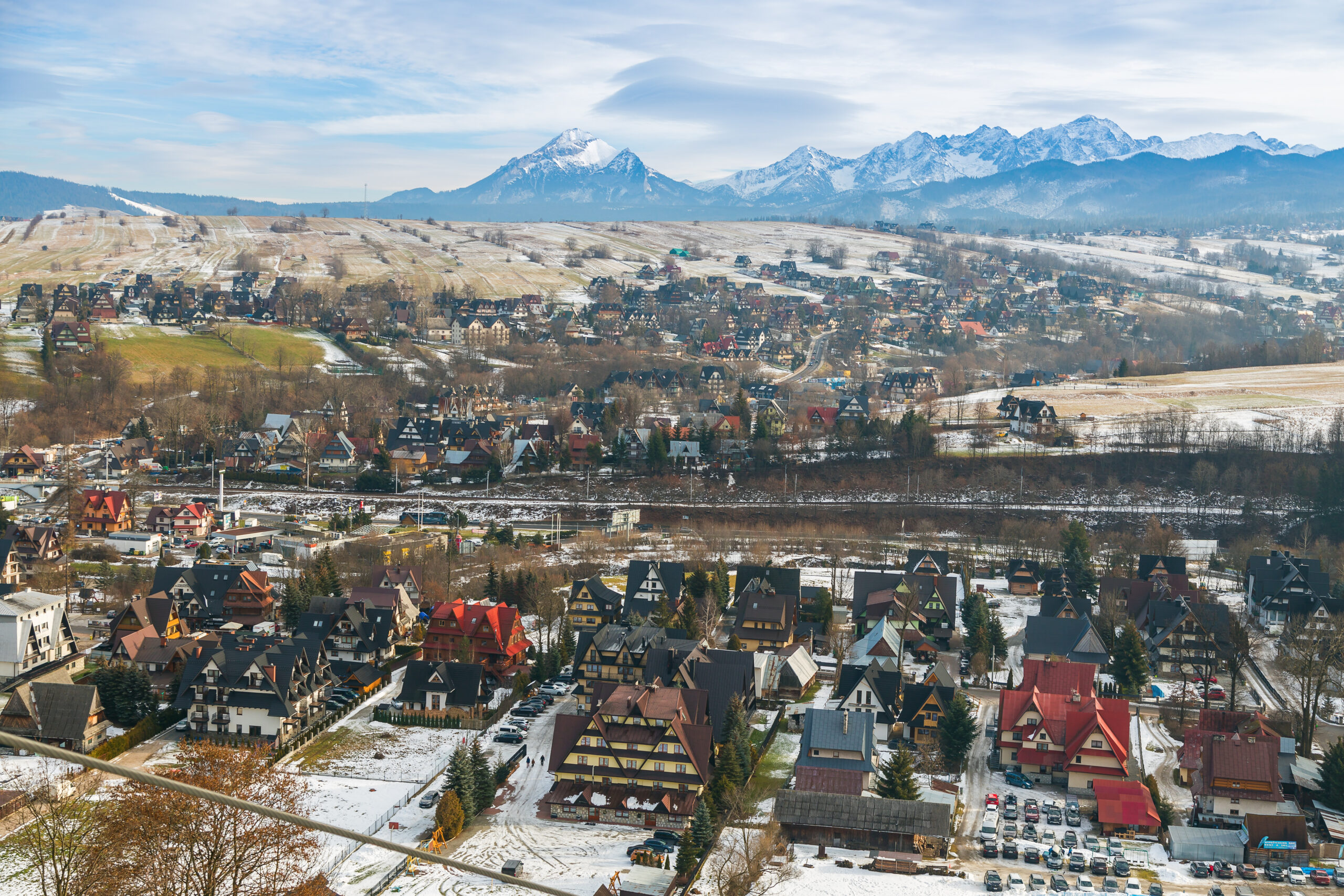 Willa Slavita - a view of zakopane showing a town with charming a 2025 02 11 05 09 58 utc scaled