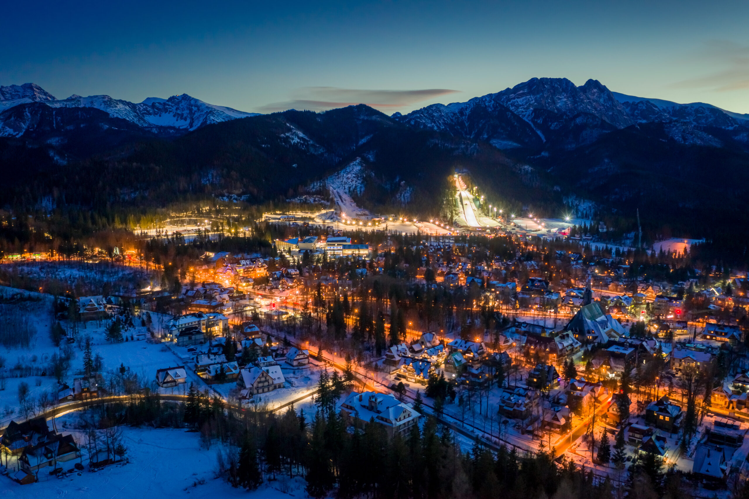 Willa Slavita - wonderful illuminated zakopane city in winter at n 2023 11 27 05 33 21 utc scaled